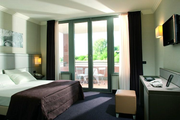 Hotel Ardeatina Park 4*