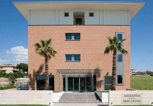 Ardeatina Park Hotel 4*